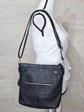 Browning Concealed Carry Crossbody Bag CCW Locking Zipper Black Adjustable Strap